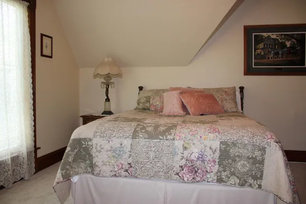 $395,000 | 221 Main Street North, Sauk Centre, MN 56378
