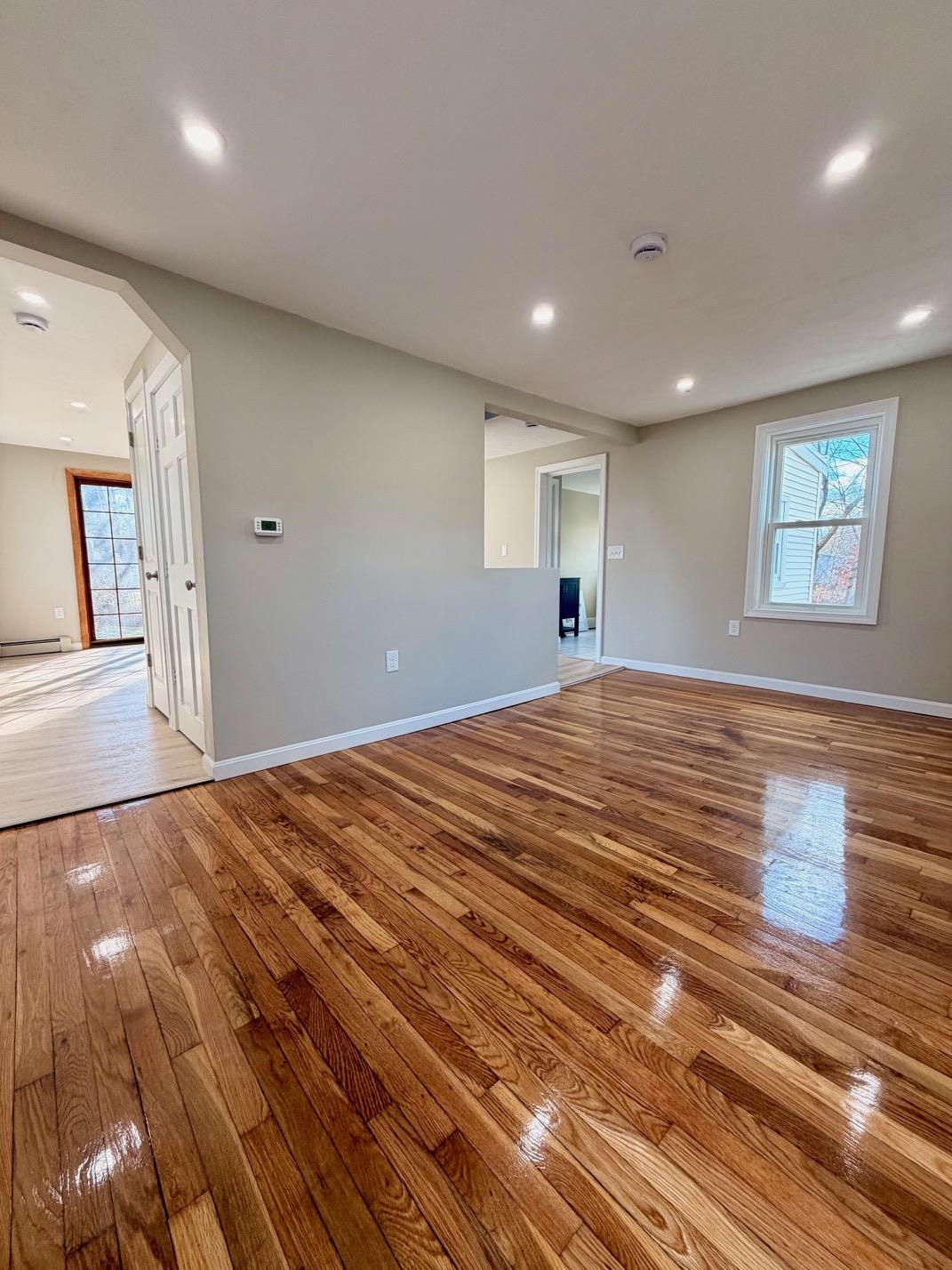 57 Washington Street Seabrook, NH 03874 - Photo 13 of 35