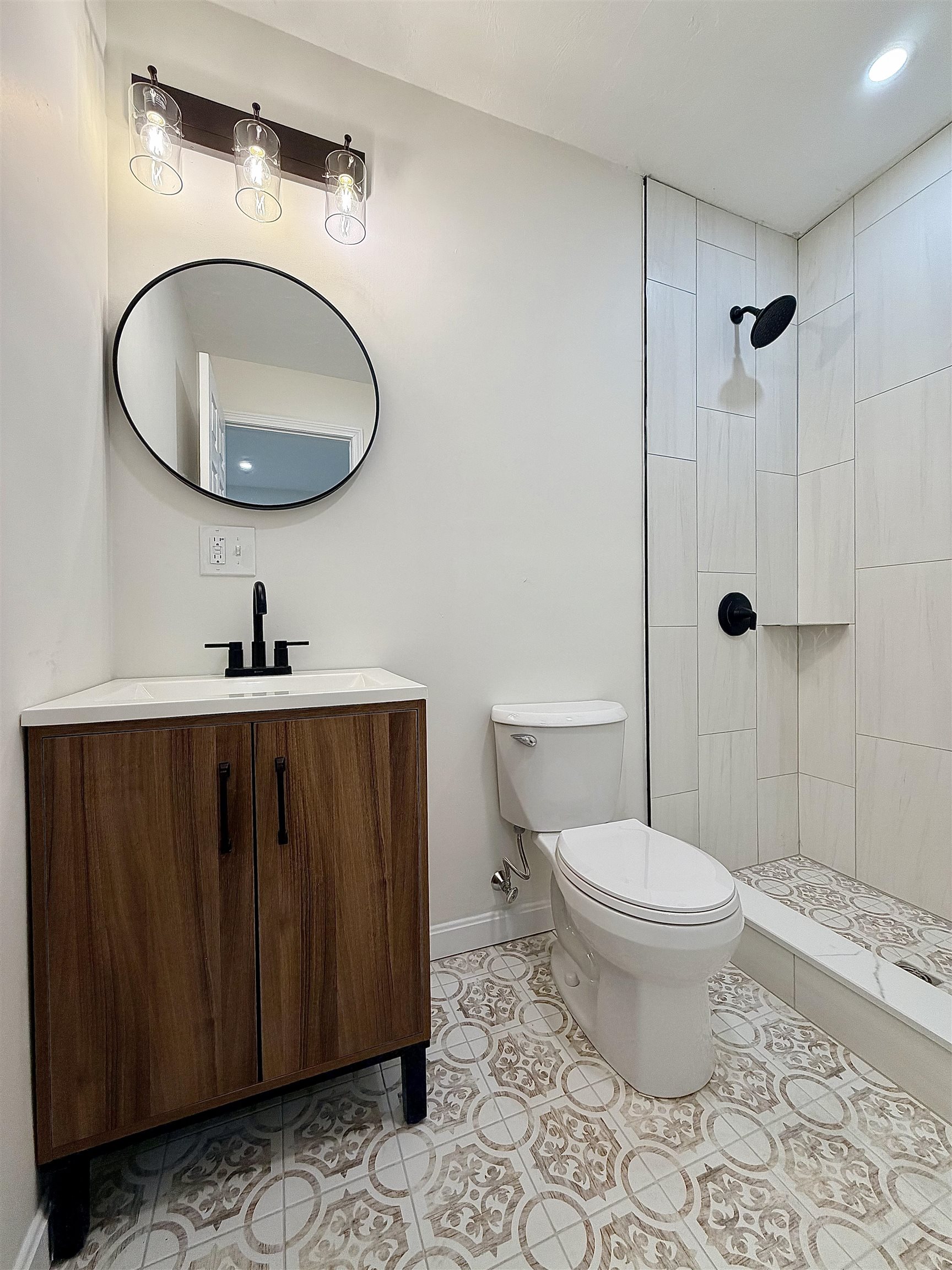 57 Washington Street Seabrook, NH 03874 - Photo 21 of 35