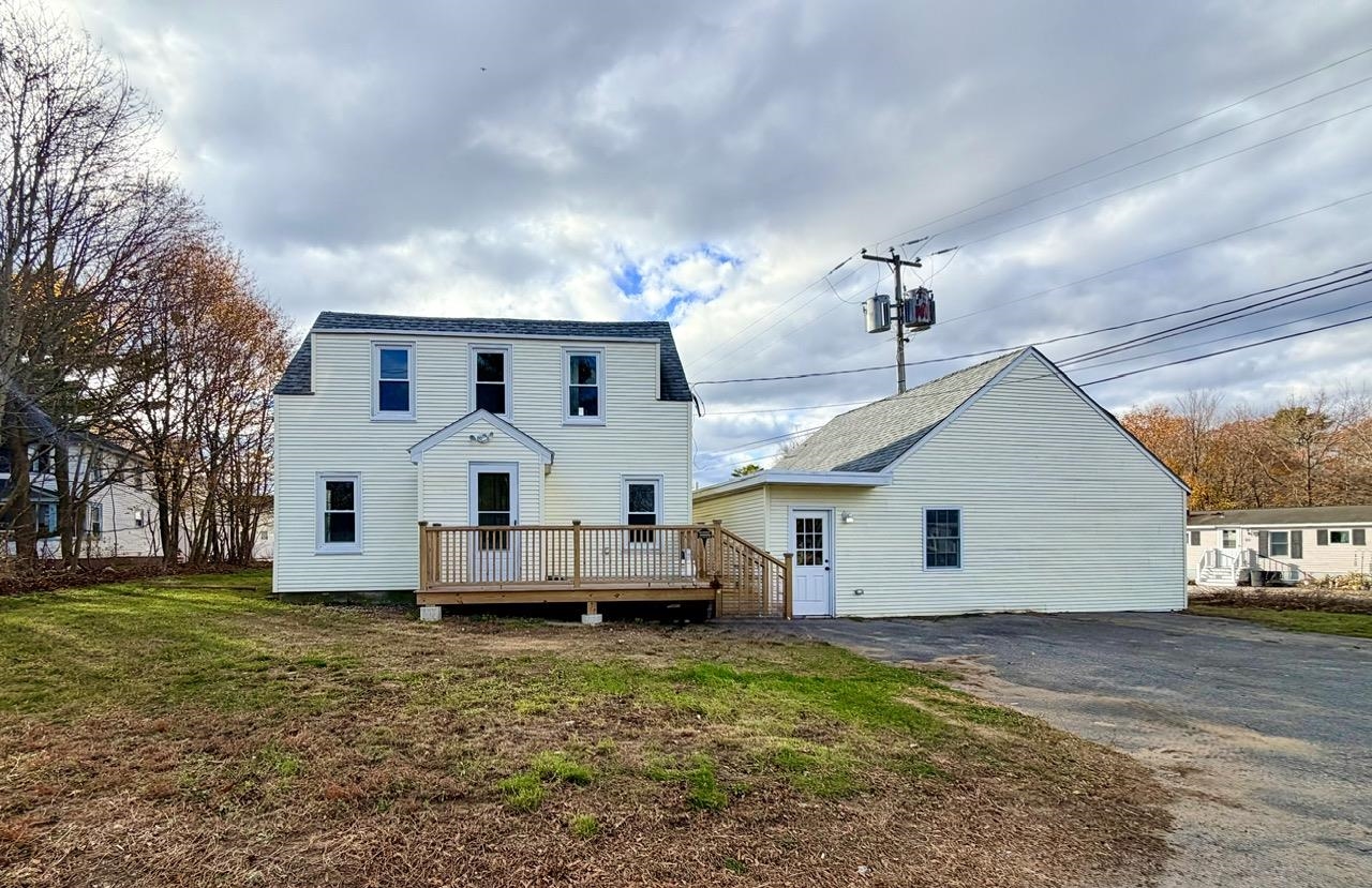 57 Washington Street Seabrook, NH 03874 - Photo 31 of 35