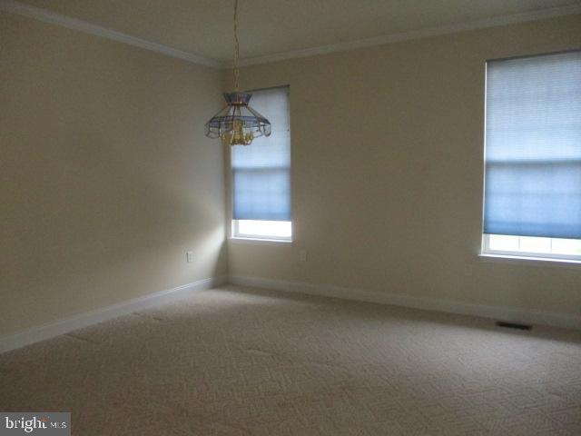 5 Fallowfield Circle Reading, PA 19607 - Photo 3 of 20 Dining room