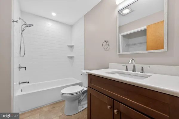 $2,500 | 21 Foxtail Court, Newark, DE 19711
