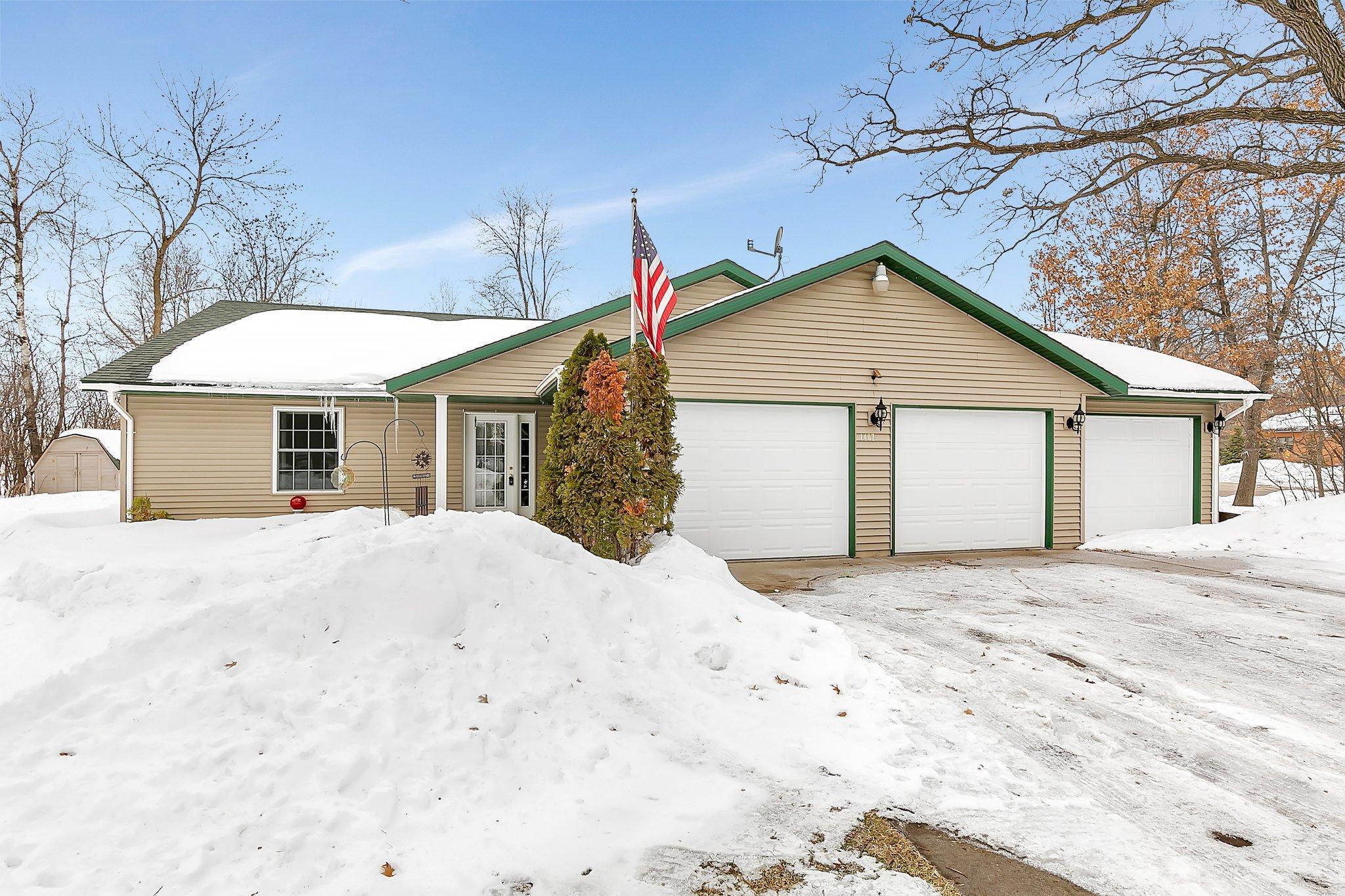 1407 West River Road Little Falls, MN 56345 - Photo 1 of 1 Gallery Image 1