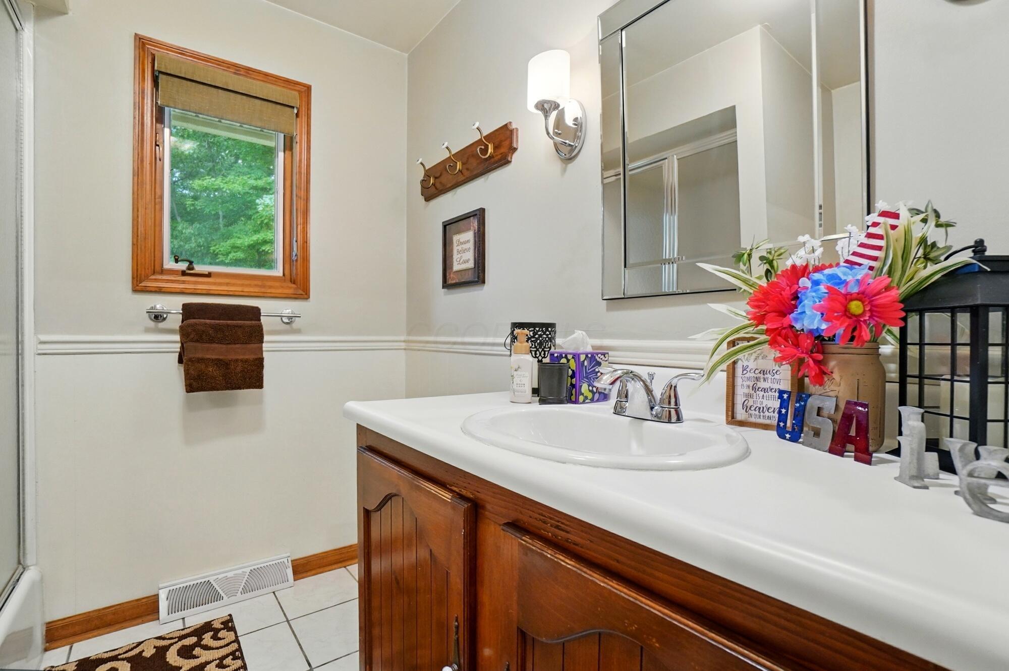 8384 Morris Road Hilliard, OH 43026 - Photo 31 of 60 033