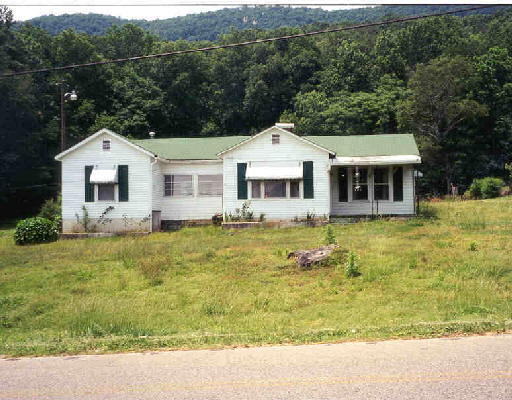 3191 Old Dunlap Road Whitwell, TN 37397 - Photo 1 of 1 Primary Photo