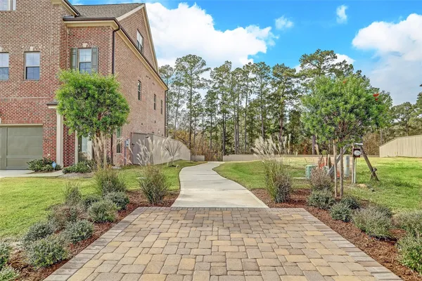 $579,000 | 25234 Calhoun Creek Drive, The Woodlands, TX 77380