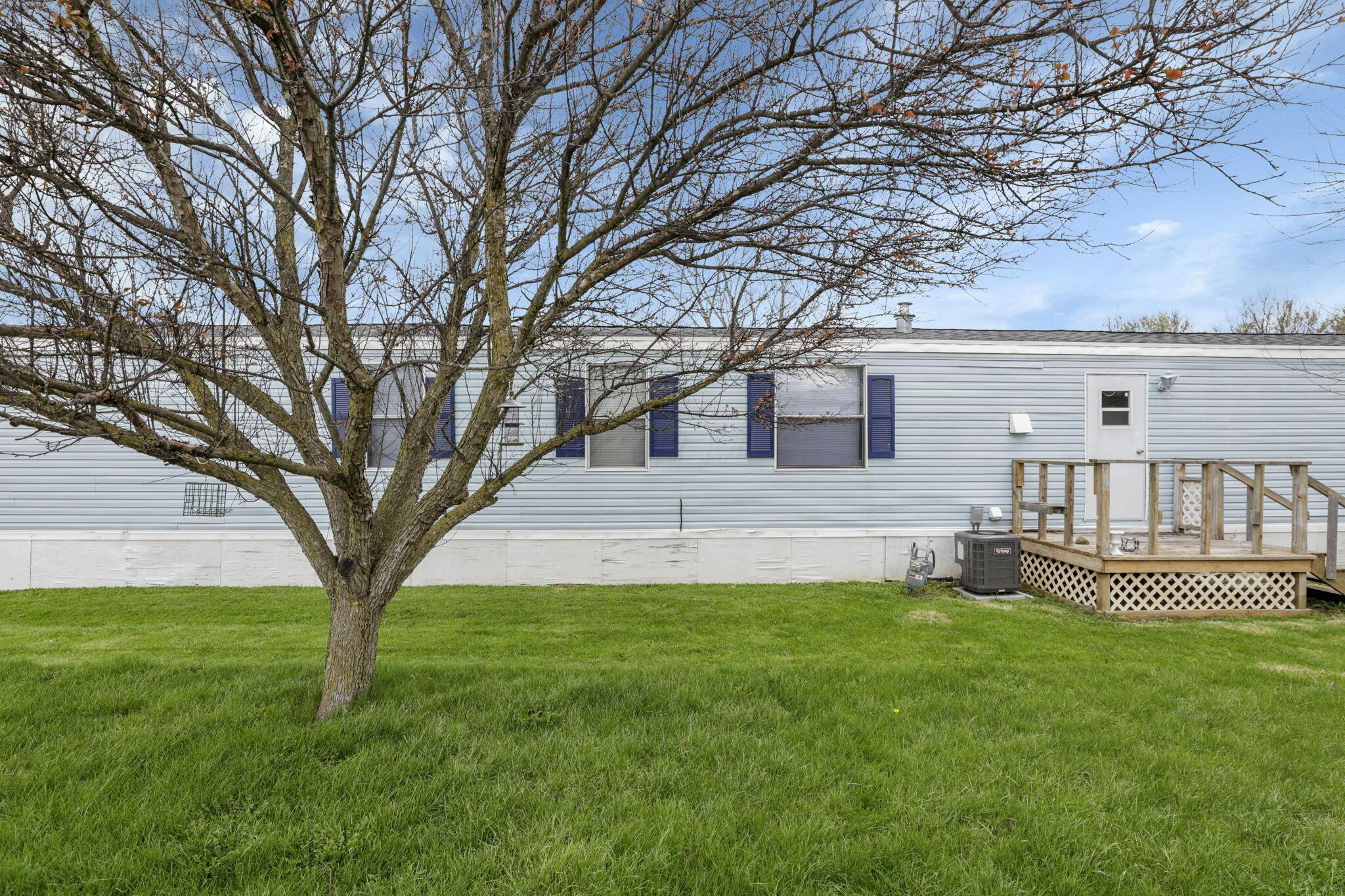 1330 Hanover Road, Unit 203 Delaware, OH 43015 - Photo 33 of 38 33-web-or-mls-IMG_3645