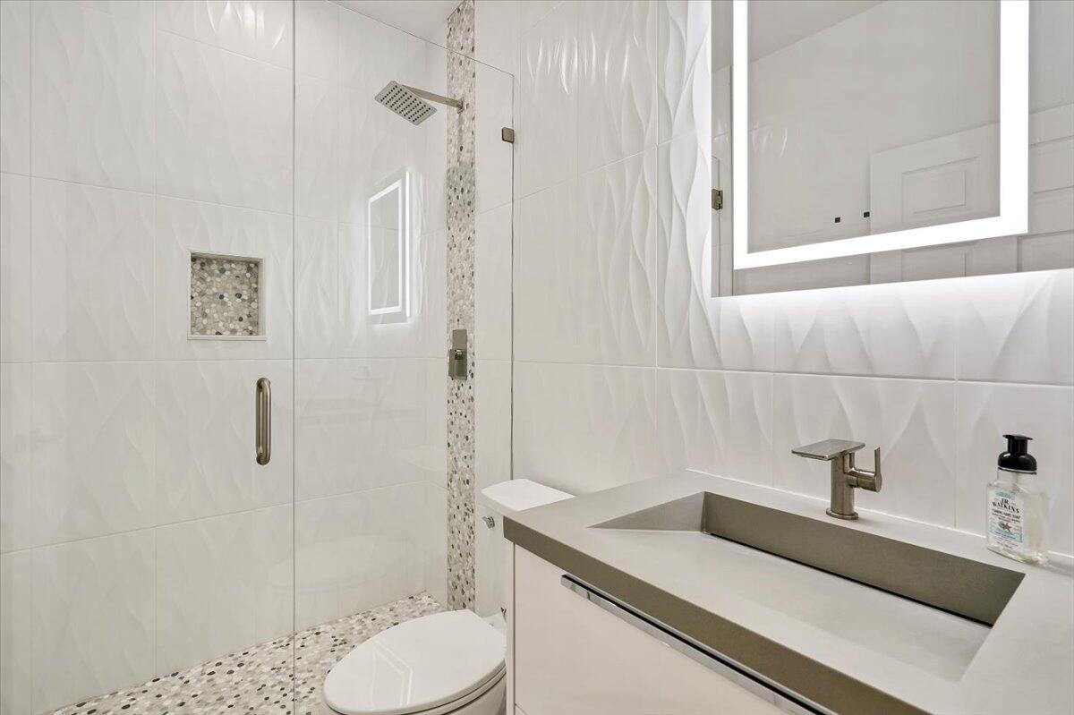 21588 Halstead Drive Boca Raton, FL 33428 - Photo 36 of 77 38-21588 Halstead Dr-33428-38