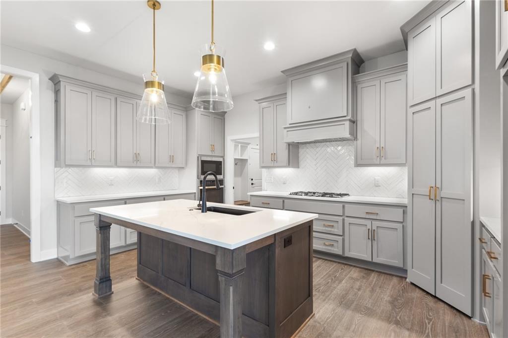 1128 Southwest Whitby Drive Lee's Summit, MO 64083 - Photo 12 of 32