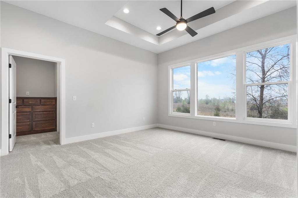 1128 Southwest Whitby Drive Lee's Summit, MO 64083 - Photo 16 of 32