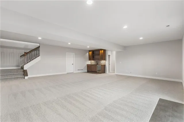 $615,000 | 1128 Southwest Whitby Drive, Lee's Summit, MO 64083