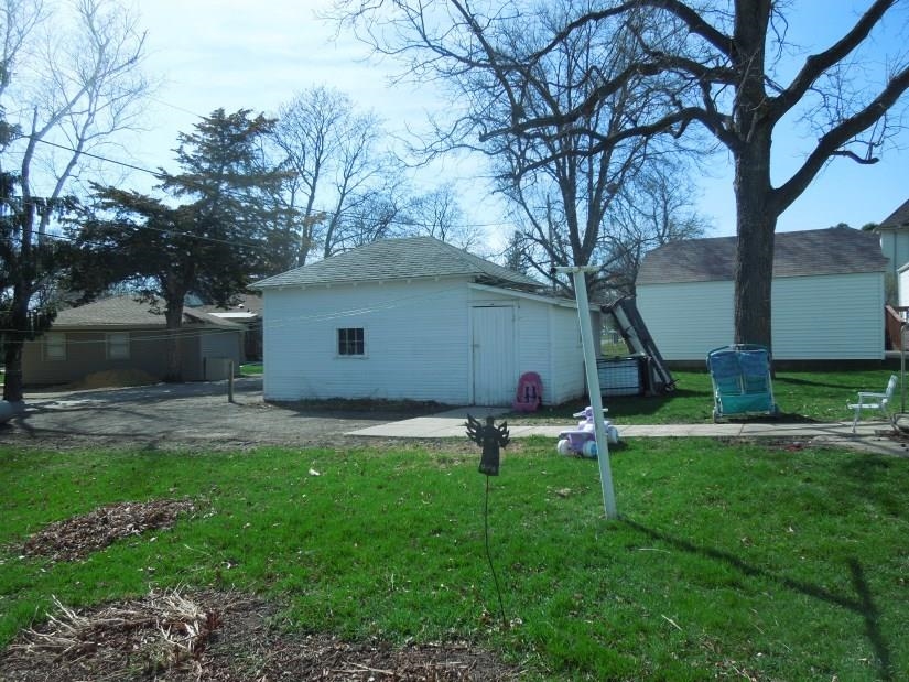 705 West Main Street Warren, IL 61087 - Photo 5 of 5