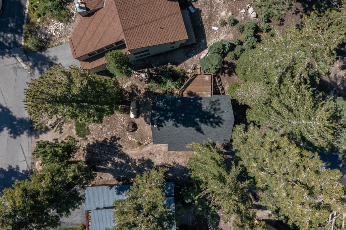 210 Convict Drive Mammoth Lakes, CA 93546 - Photo 39 of 46 an aerial view of a house with a yard