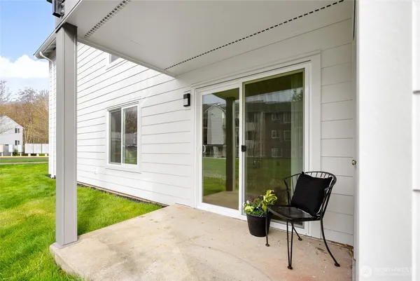 $345,000 | 4255 Wintergreen Circle, Unit 172, Bellingham, WA 98226