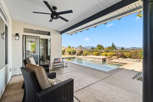 $630,000 | 654 Rogue River Way, Redding, CA 96003