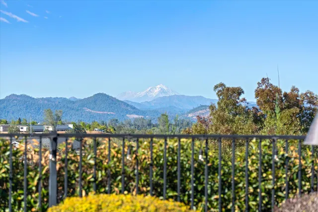 $630,000 | 654 Rogue River Way, Redding, CA 96003