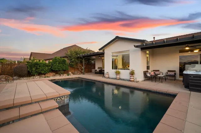 $630,000 | 654 Rogue River Way, Redding, CA 96003