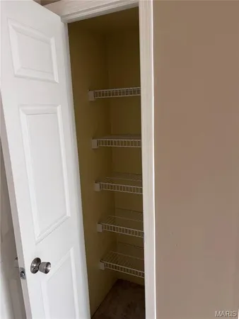 $1,350 | 7519 Triwoods Drive, Unit F, St. Louis, MO 63119