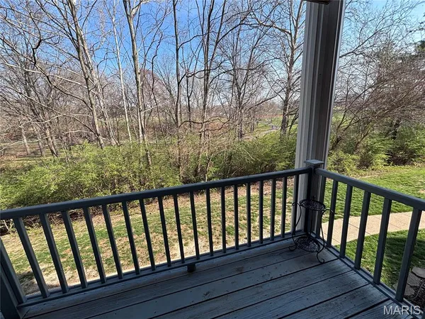 $1,350 | 7519 Triwoods Drive, Unit F, St. Louis, MO 63119