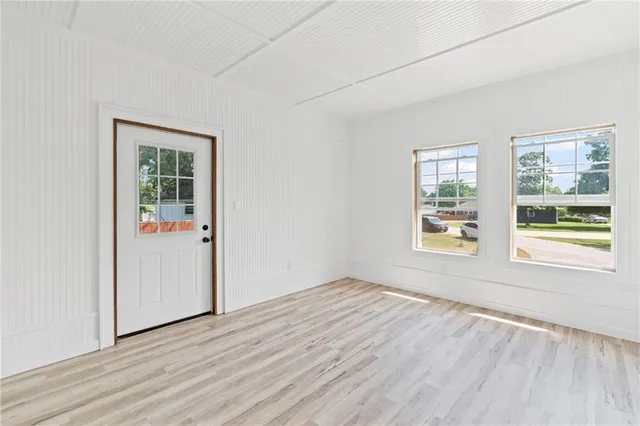 $224,900 | 1005 Sycamore Drive, Maysville, MO 64469