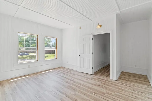 $224,900 | 1005 Sycamore Drive, Maysville, MO 64469