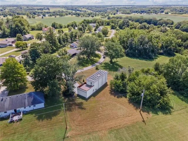 $224,900 | 1005 Sycamore Drive, Maysville, MO 64469