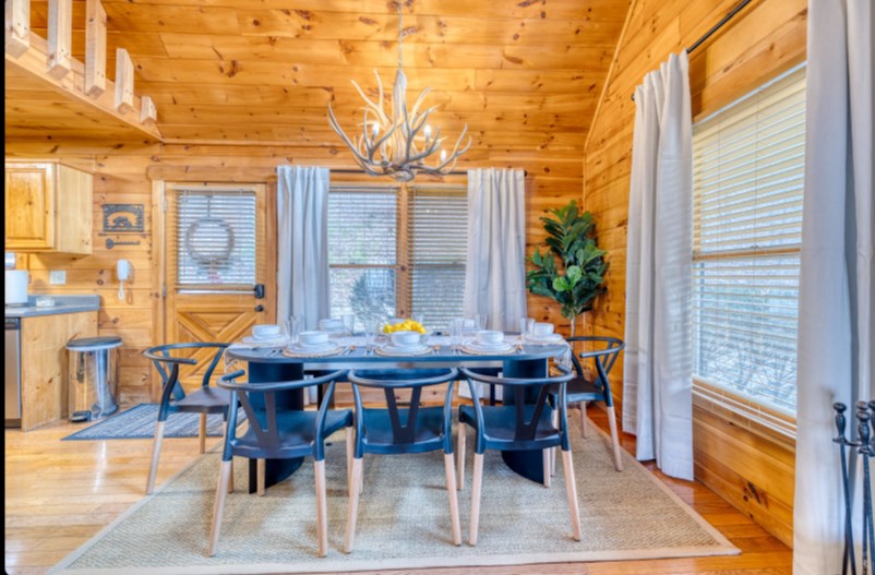 588 Mountain Highlands Court Blue Ridge, GA 30513 - Photo 4 of 30 Gallery Image 4