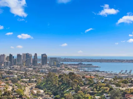 $749,000 | 3459 Reynard Way, Unit C, San Diego, CA 92103