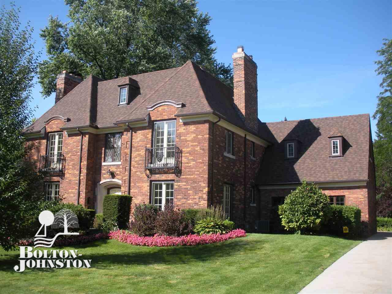 705 Westchester Road Grosse Pointe Park, MI 48230 - Photo 1 of 31