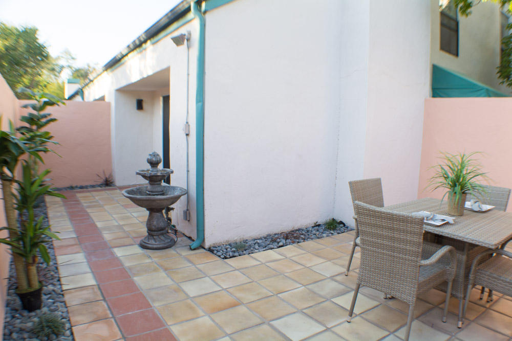 3570 Modoc Road, Unit 17 Santa Barbara, CA 93105 - Photo 10 of 24 ModocCondo_Web-13
