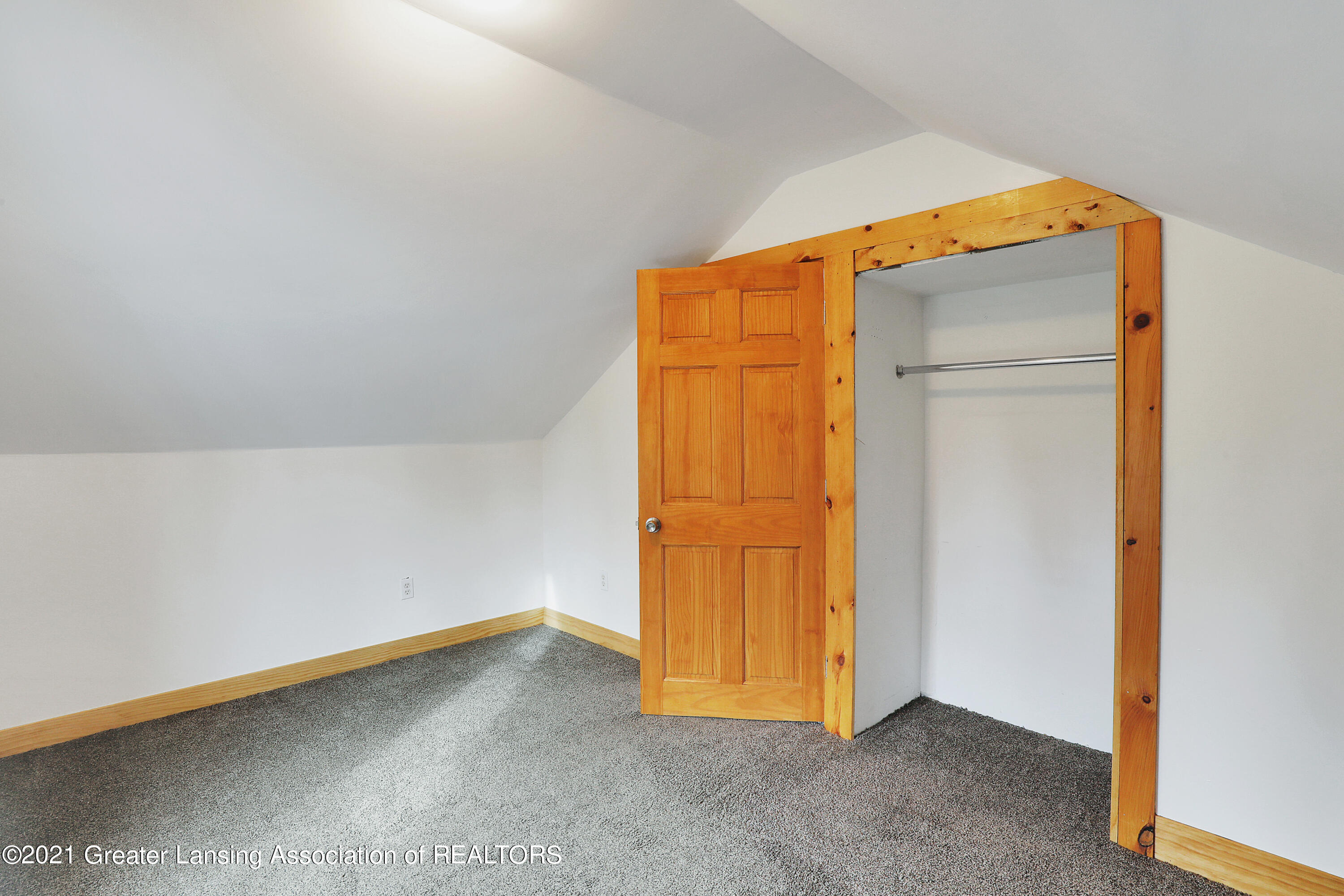 5196 Bell Oak Road East Webberville, MI 48892 - Photo 20 of 36 _I3A0380