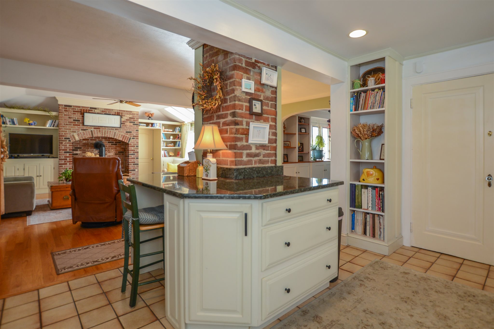 191 High Street Hampton, NH 03842 - Photo 11 of 39 Gallery Image 11