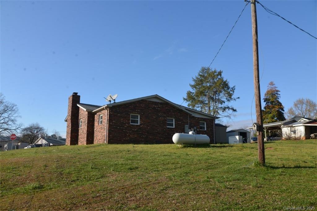 1202 Calton Road Bostic, NC 28018 - Photo 7 of 29 Gallery Image 7