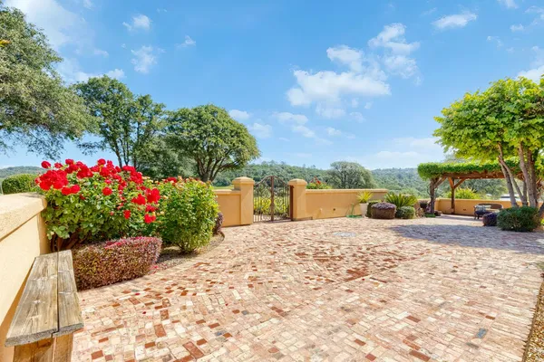$1,599,000 | 18687 Rosemary Lane, Grass Valley, CA 95949