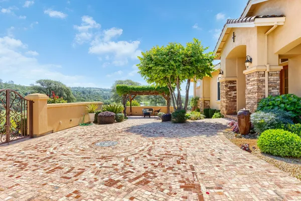 $1,599,000 | 18687 Rosemary Lane, Grass Valley, CA 95949