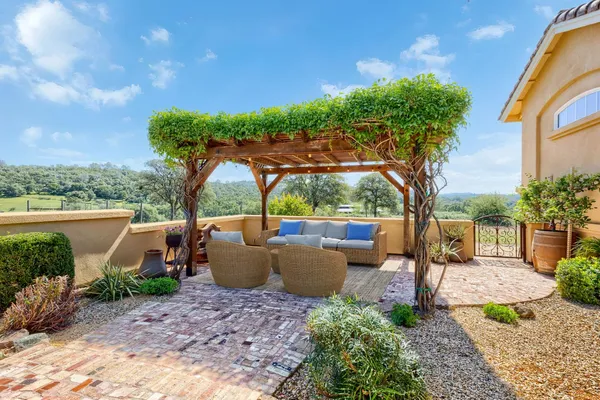 $1,599,000 | 18687 Rosemary Lane, Grass Valley, CA 95949
