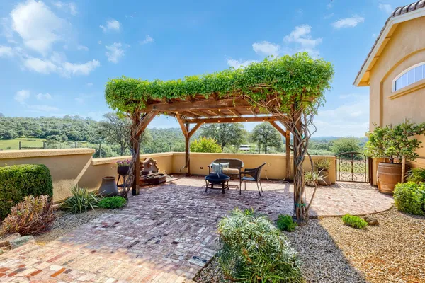 $1,599,000 | 18687 Rosemary Lane, Grass Valley, CA 95949