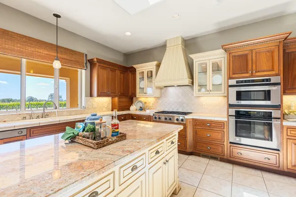 $1,599,000 | 18687 Rosemary Lane, Grass Valley, CA 95949