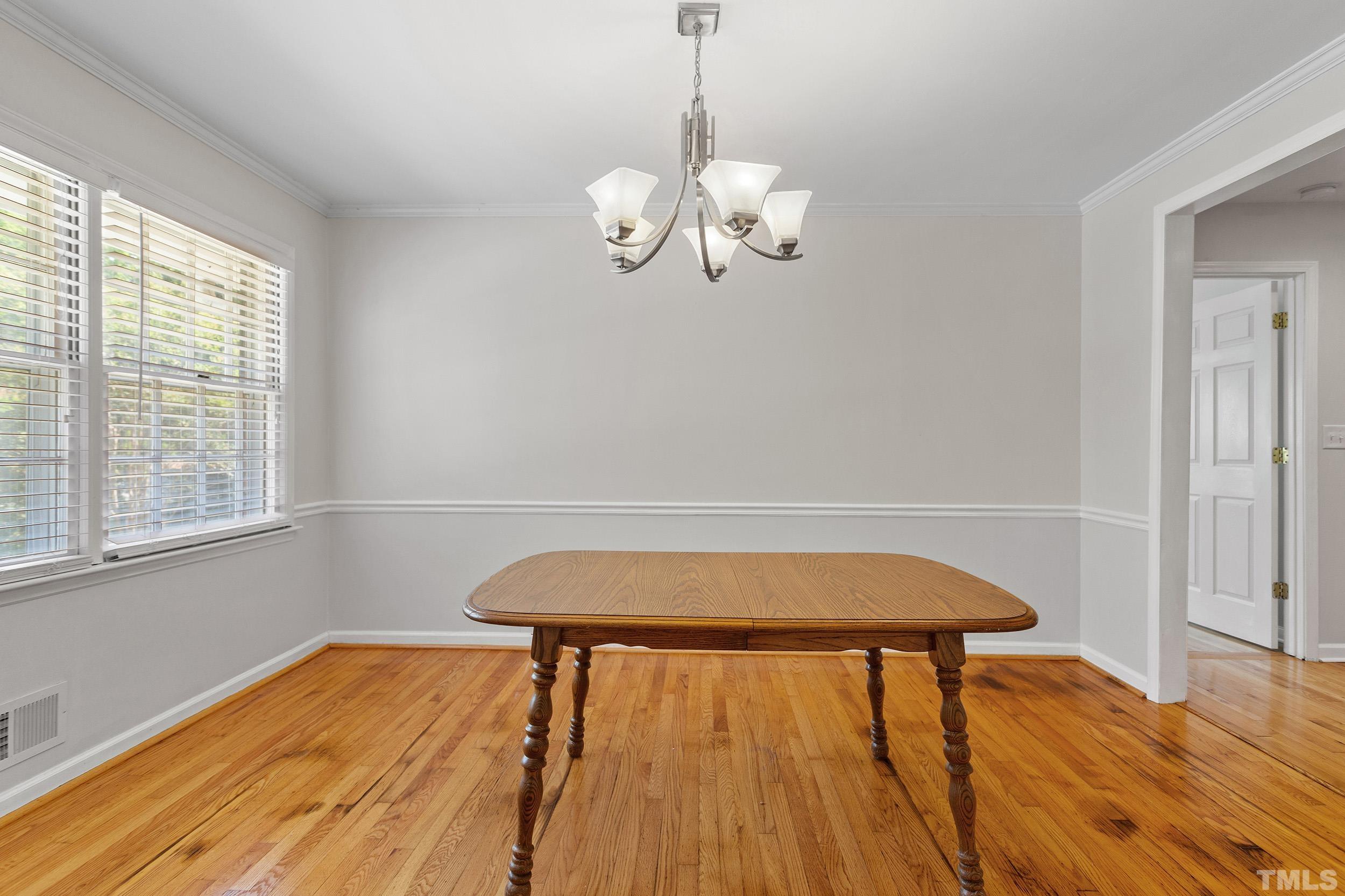 4017 Spruce Drive Raleigh, NC 27612 - Photo 14 of 36
