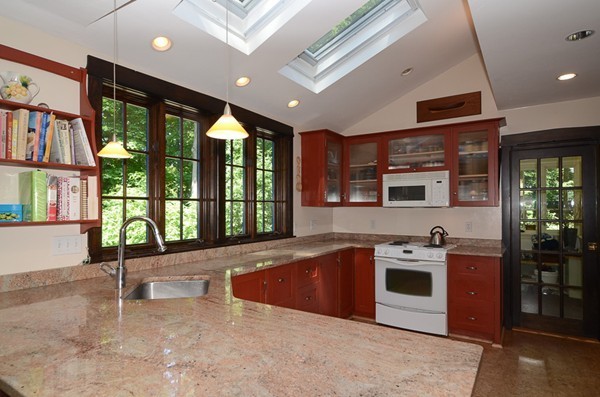 15 Framar Road Wellesley, MA 02481 - Photo 6 of 25