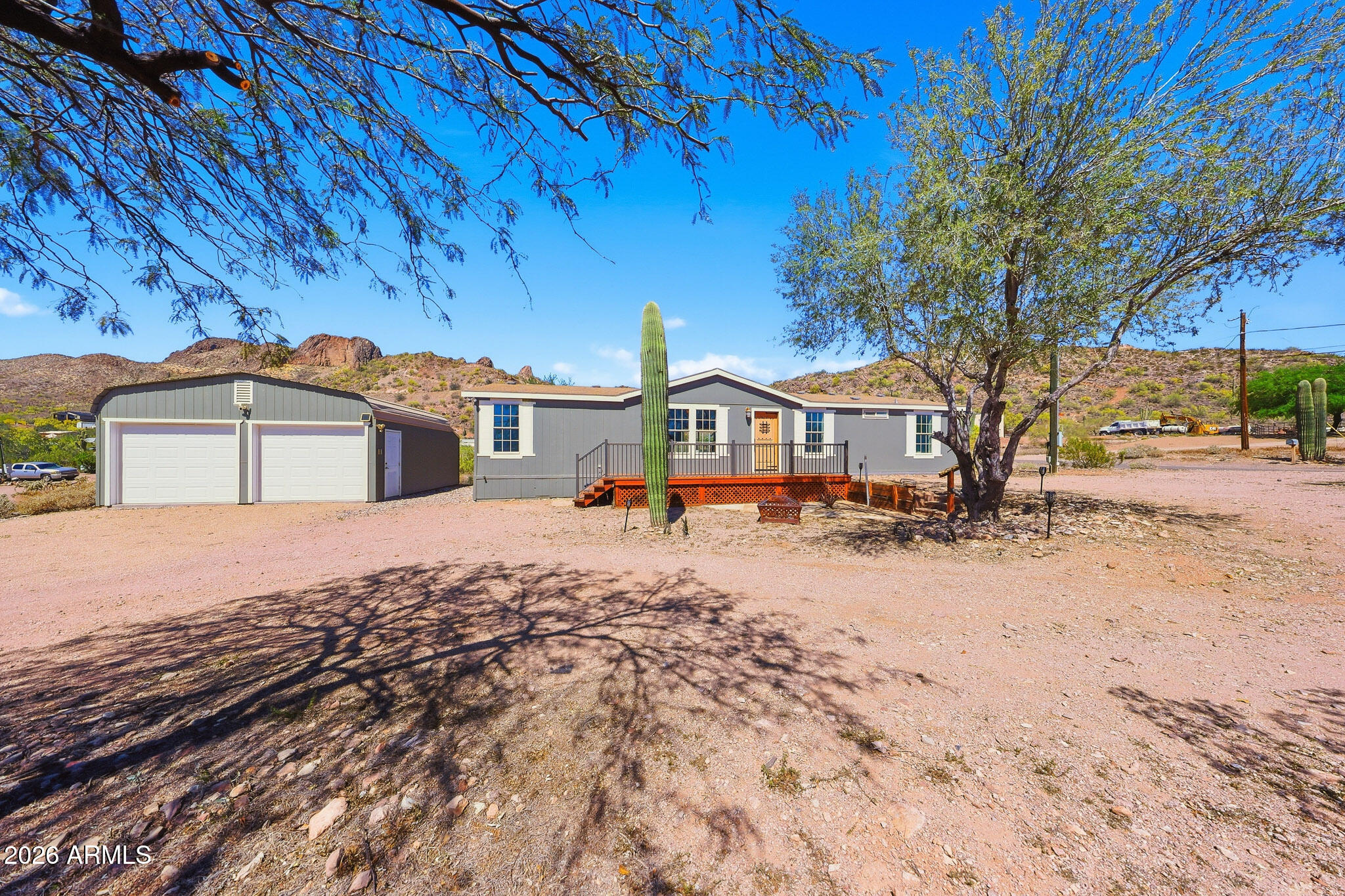 636 West Saddle Butte Street Apache Junction, AZ 85120 - Photo 6 of 74 a (3)