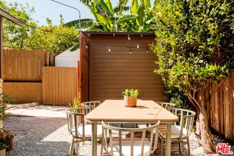 $999,000 | 643 North Vendome Street, Los Angeles, CA 90026