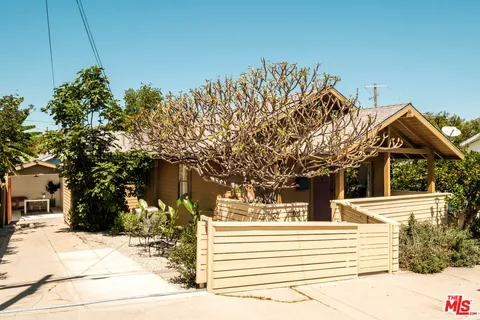 $999,000 | 643 North Vendome Street, Los Angeles, CA 90026