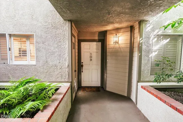 $779,000 | 961 East California Boulevard, Unit 109, Pasadena, CA 91106