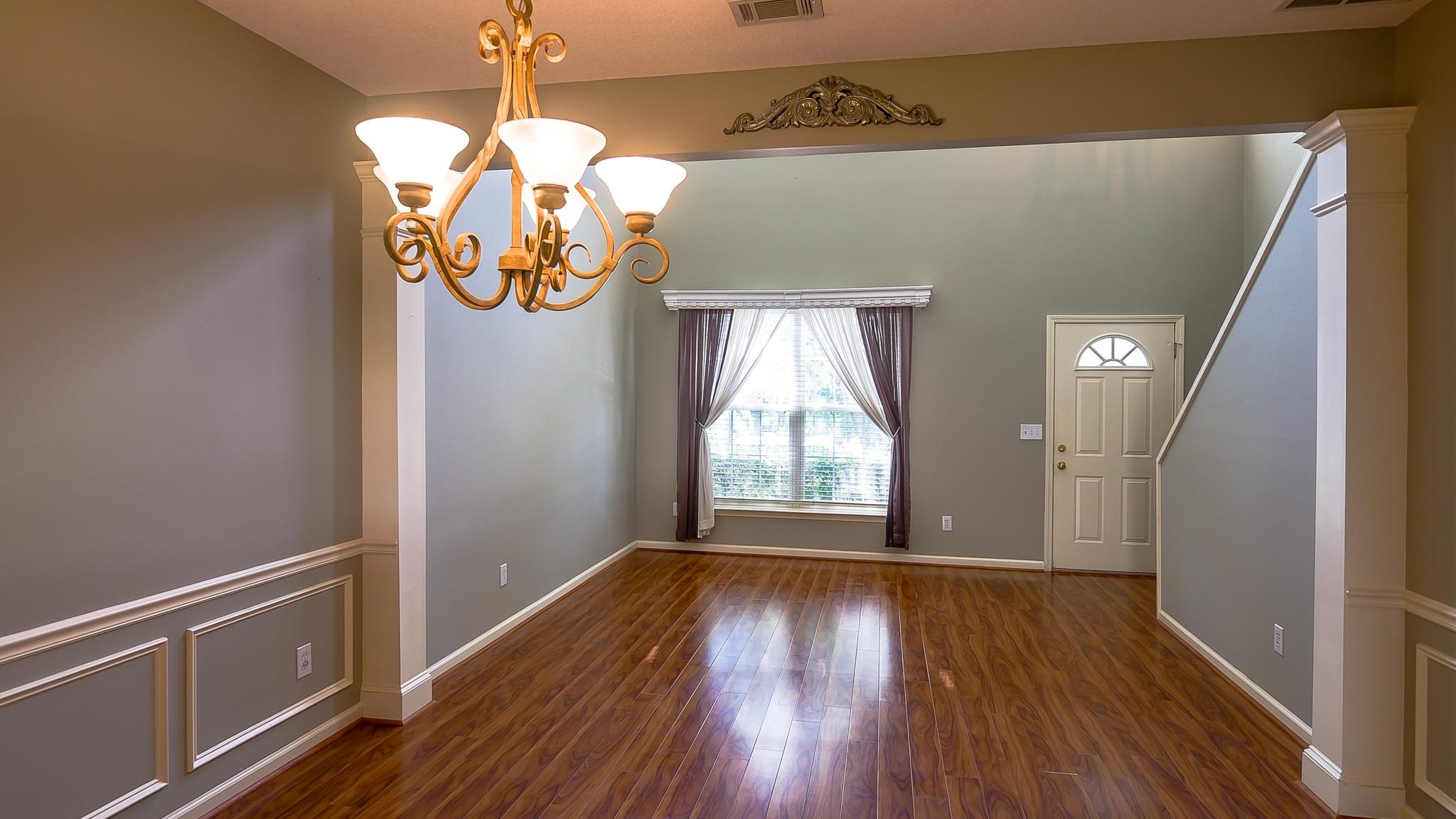 324 Claybrooke Drive Greer, SC 29650 - Photo 7 of 28 Dining Room