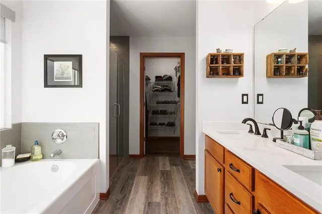 $425,000 | 15804 East 27th Street South, Independence, MO 64055