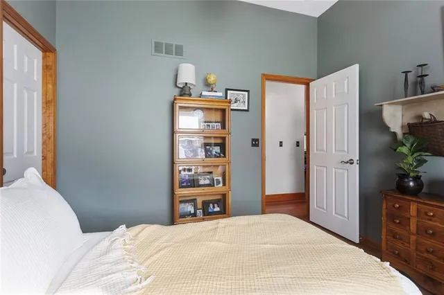 $425,000 | 15804 East 27th Street South, Independence, MO 64055