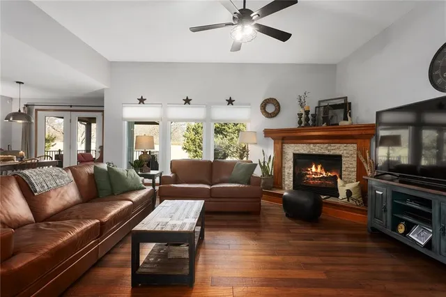 $425,000 | 15804 East 27th Street South, Independence, MO 64055