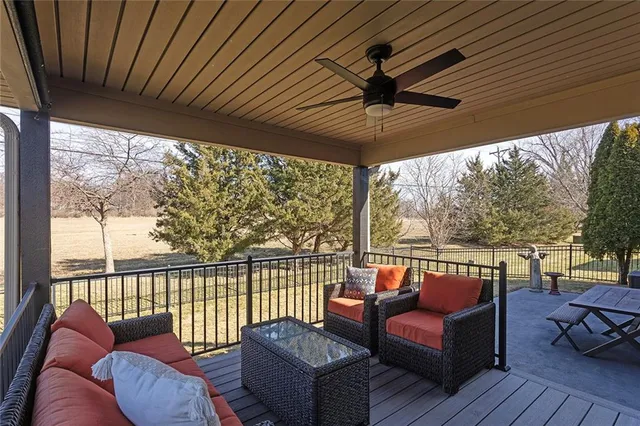 $425,000 | 15804 East 27th Street South, Independence, MO 64055