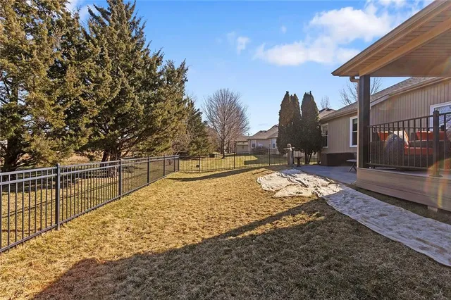 $425,000 | 15804 East 27th Street South, Independence, MO 64055